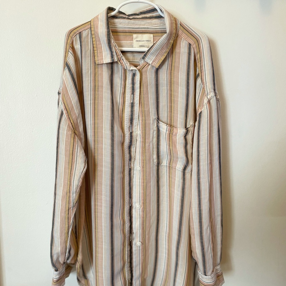 American Eagle Button Up Shirt